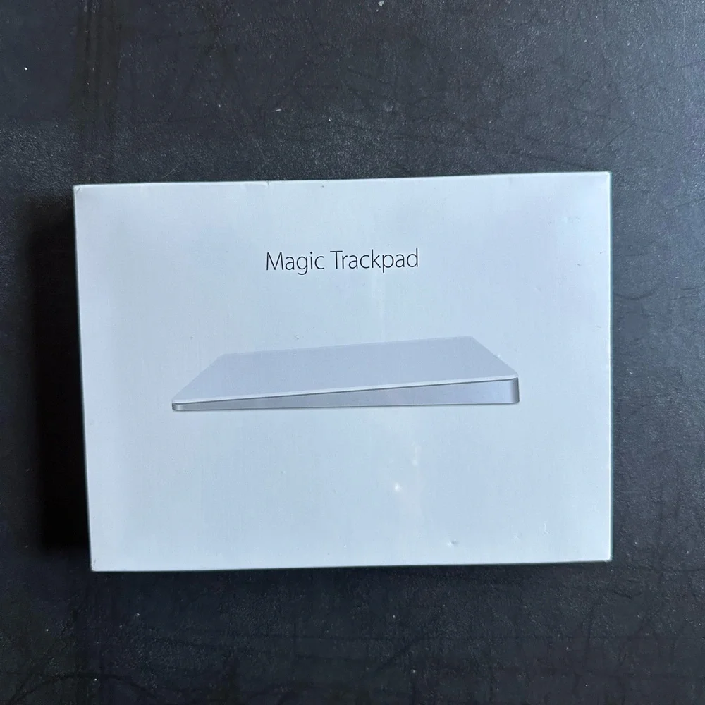 Apple Magic Trackpad - Picture 1 of 3